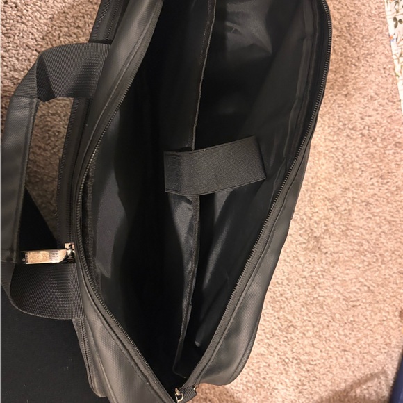 Laptop Case - Picture 4 of 8